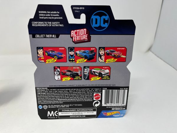 Wonder Woman w  Action Feature *  Hot Wheels DC Character Cars Discount