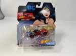 Wonder Woman w  Action Feature *  Hot Wheels DC Character Cars Discount