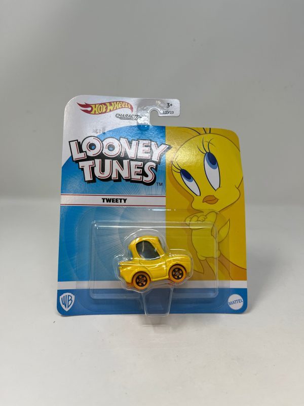 Tweety * Hot Wheels Looney Tunes Character Cars Online Sale