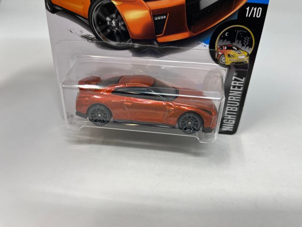 17 Nissan GT-R R35 #364 * Orange * 2017 Hot Wheels w  Factory Holo Online Sale