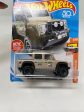 15 Land Rover Defender Double Cab #31 * 2018 Hot Wheels * Tan Cheap