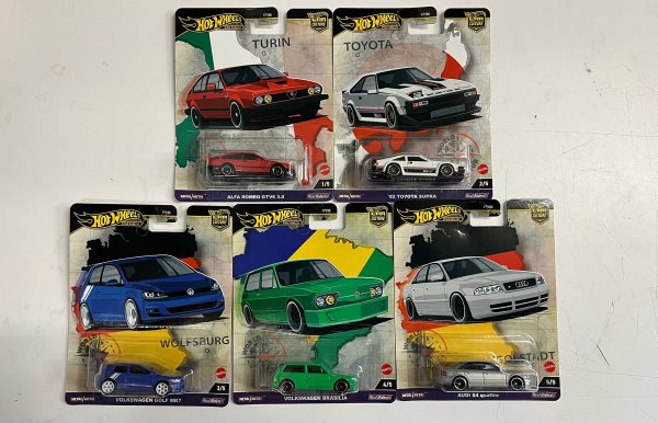 World Tour * Complete 5 Car Set * 2024 Hot Wheels Car Culture Case A Fashion