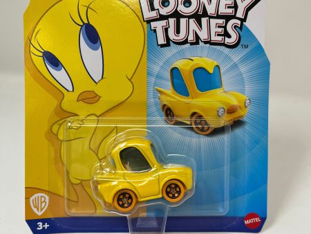 Tweety * NEW!! 2024 Hot Wheels Character Cars Case Q Release Discount